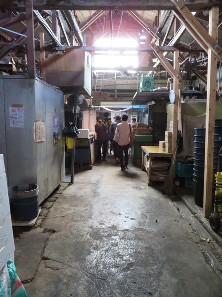 まちあるき「農連市場、深夜から元気に営業中」(第9回マチグヮー楽会企画) まちあるき「農連市場、深夜から元気に営業中」(第9回マチグヮー楽会企画)