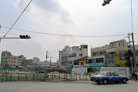 まちあるき「農連市場、深夜から元気に営業中」(第9回マチグヮー楽会企画) まちあるき「農連市場、深夜から元気に営業中」(第9回マチグヮー楽会企画)