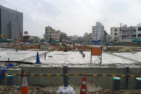 まちあるき「農連市場、深夜から元気に営業中」(第9回マチグヮー楽会企画) まちあるき「農連市場、深夜から元気に営業中」(第9回マチグヮー楽会企画)