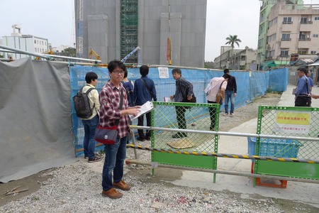 まちあるき「農連市場、深夜から元気に営業中」(第9回マチグヮー楽会企画) まちあるき「農連市場、深夜から元気に営業中」(第9回マチグヮー楽会企画)