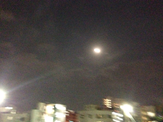 お月様と嬉しい事 お月様と嬉しい事