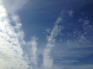 空に広がる雲 空に広がる雲
