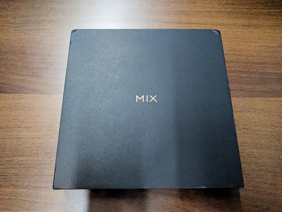 Xiaomi Mi Mix2_外箱