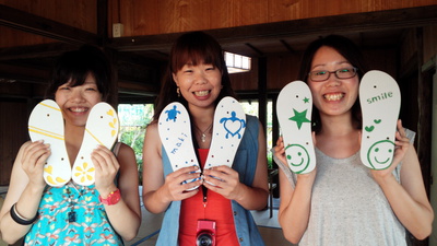 仲良し3人❤島ぞうりアート体験