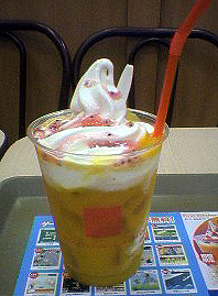 マンゴードリンク飲み比べ