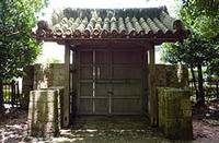正門