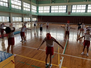 授業開き(6年生体育) 授業開き(6年生体育)