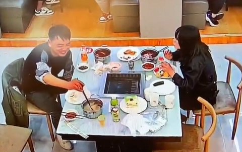 こんな奥さんはイヤだ 食事中に突然ブチ切れてしまうお母さん こんな奥さんはイヤだ 食事中に突然ブチ切れてしまうお母さん