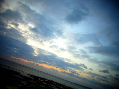 +東シナ海に沈む夕陽+