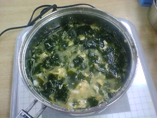 トロトロわかめ味噌汁