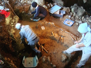 6000年前の縄文土器わんさか