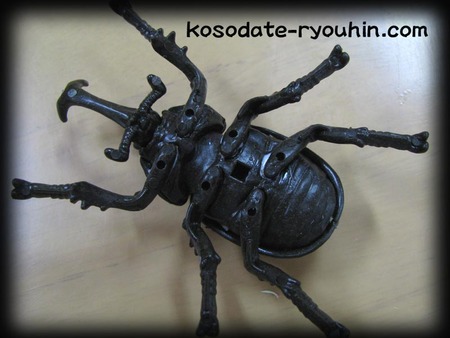 カブトムシおもちゃ