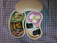 お弁当箱
