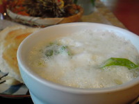 今朝はカプチーノ風スープ。