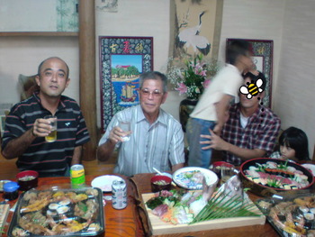 お祝いのご馳走の数々。