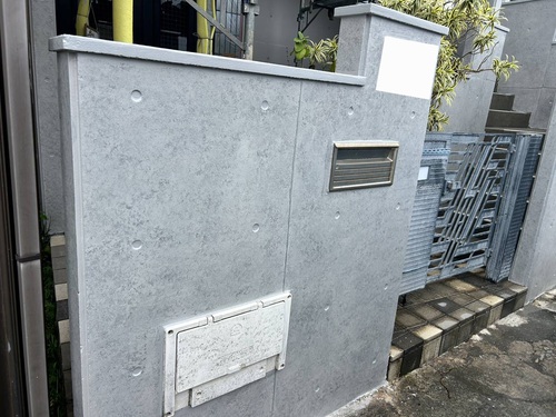 打ち放しコンクリート意匠復元塗装 豊見城市高嶺 A様 打ち放しコンクリート意匠復元塗装 豊見城市高嶺 A様