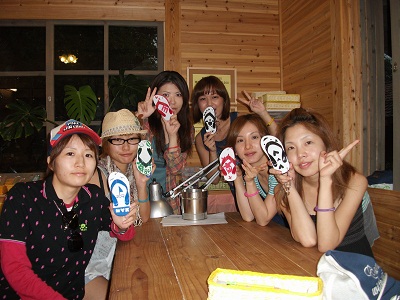 パニパニ6人お嬢さん