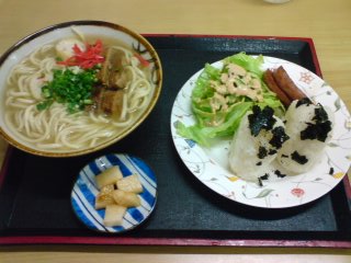 沖縄そば《グランド食堂》