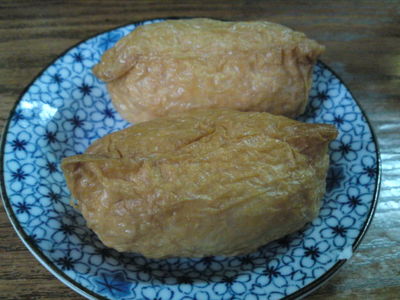 沖縄そば《亀かめそば》