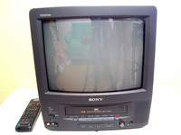 1995年製テレビデオからAQUOSに