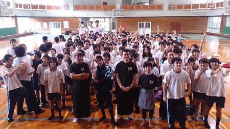 石田中学校沖縄そば手打ち教室 石田中学校沖縄そば手打ち教室