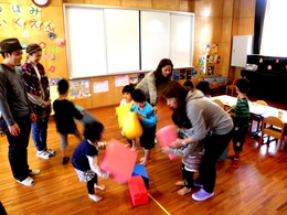 みんなの大きなわが笑顔につながってく、嬉しいな^^^^ みんなの大きなわが笑顔につながってく、嬉しいな^^^^