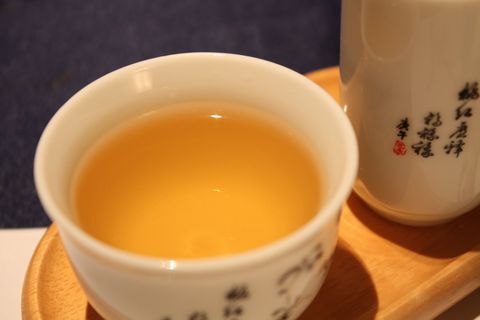 春の夜 中国文化に触れる中国銘茶と特別宴席 春の夜 中国文化に触れる中国銘茶と特別宴席