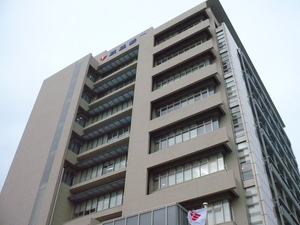 沖縄ミニ摩天楼? タイムスビル 新報ビル