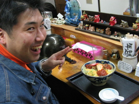 「タコスそば」大好き!梅田潤さん来店。