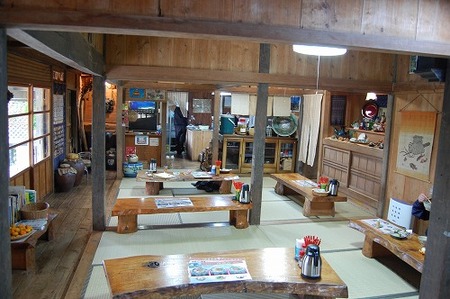 沖縄そば 沖縄そば伝道師 久茂地放送屋 すばらしき、すば屋たち 御殿山(うどぅんやま
