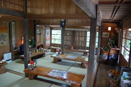 沖縄そば 沖縄そば伝道師 久茂地放送屋 すばらしき、すば屋たち 御殿山(うどぅんやま
