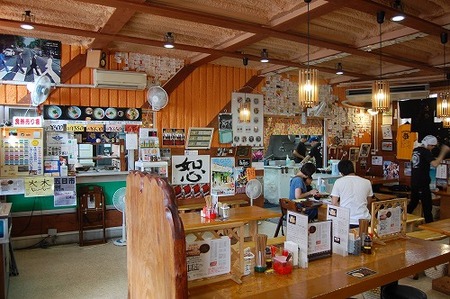 沖縄そば 沖縄そば伝道師 野崎真志 けんぱーのすばやー 久茂地放送屋