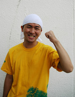 沖縄そば修行人・小山君。