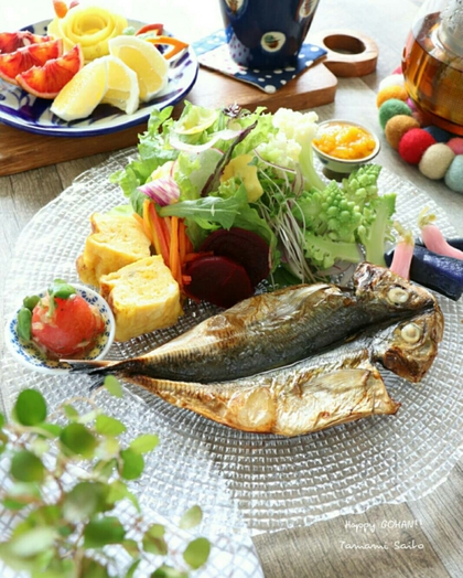 大豆若葉と柑橘の休日彩り朝ごはん 大豆若葉と柑橘の休日彩り朝ごはん