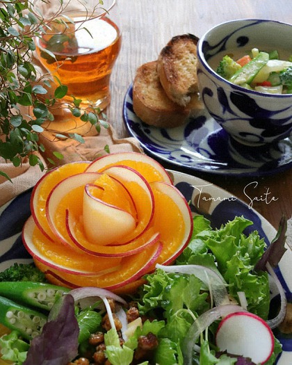 やちむんと野菜のプレートごはん やちむんと野菜のプレートごはん