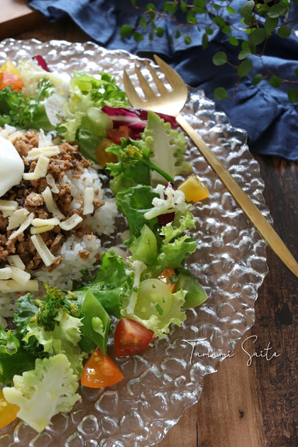 菜園タコライス風とイチゴのフルーツカッティング 菜園タコライス風とイチゴのフルーツカッティング