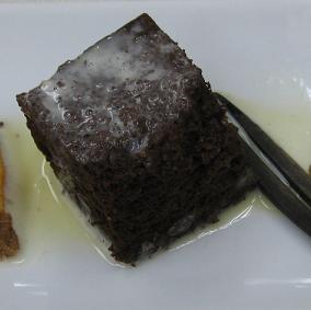 黒いんげん豆とカカオのケーキ