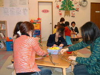 工作会～Xmasリース作り 2009/12/15 12:23:57