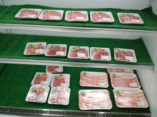 お肉 登場!
