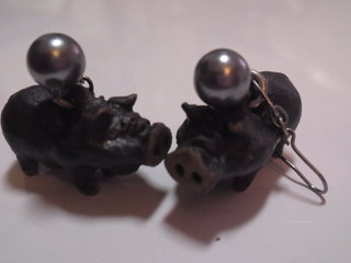 豚のピアス