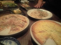 こんな夜中に食べてる物