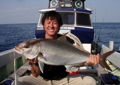 北谷FUJINさんでジギングに行ってきました