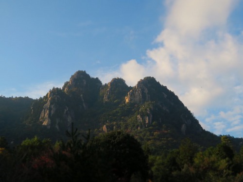 三倉岳で登山しちゃったい 三倉岳で登山しちゃったい
