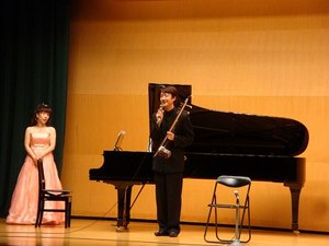 ビルと一緒に看板犬♪
