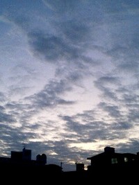 沖縄夕方の空