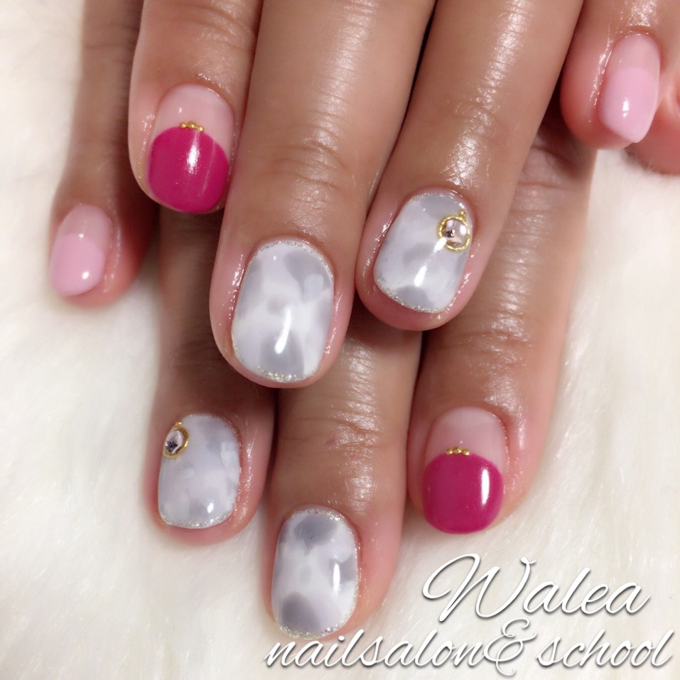 春nailホワイトべっ甲 Walea ワレア Nailsalon School