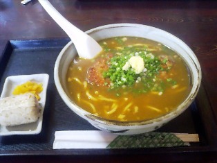 カツカレーそば