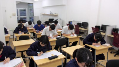 大掃除！　沖縄予備校Advance
