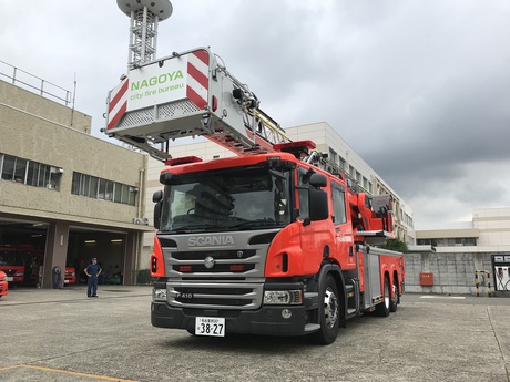 アキノ隊員の鱗翅体験 水戸 千葉 名古屋の緊急車両 19年7月10日 19日