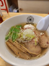 ★二日酔いの休日、優しい味の塩ラーメン 2023/09/19 16:41:04